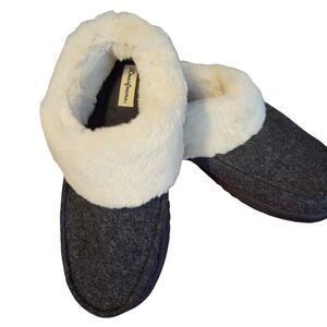 Cozy Gray and Cream Slippers  C2-S1-47